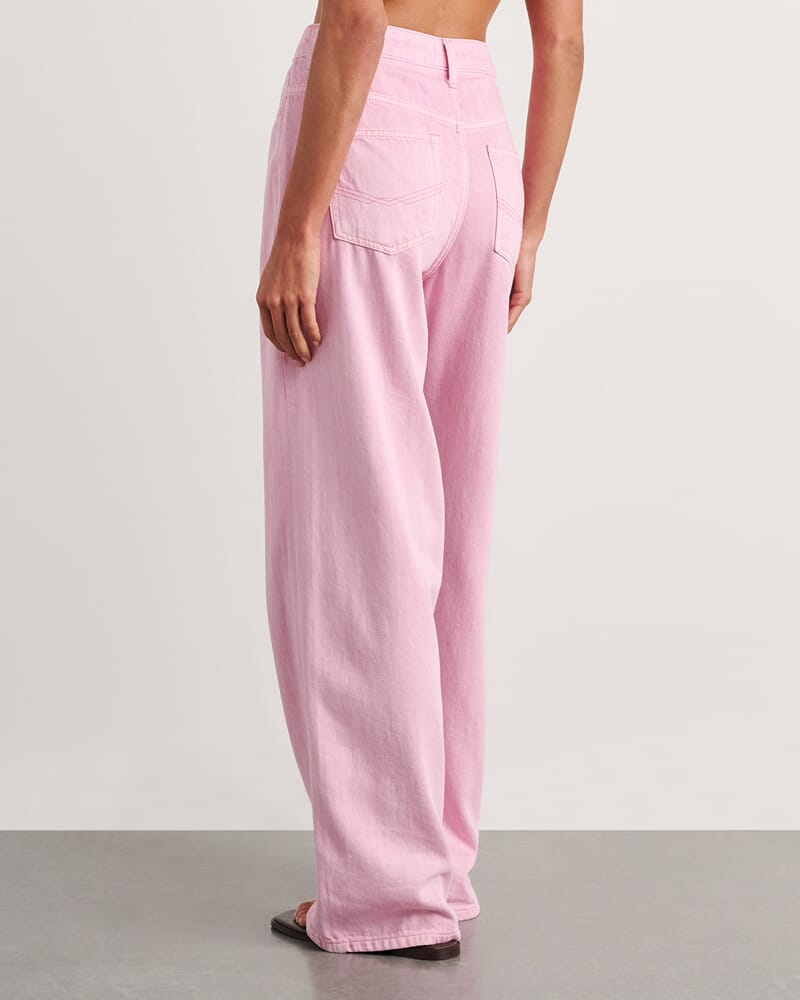 Loe Mid Rise Straight Jean in PINK
