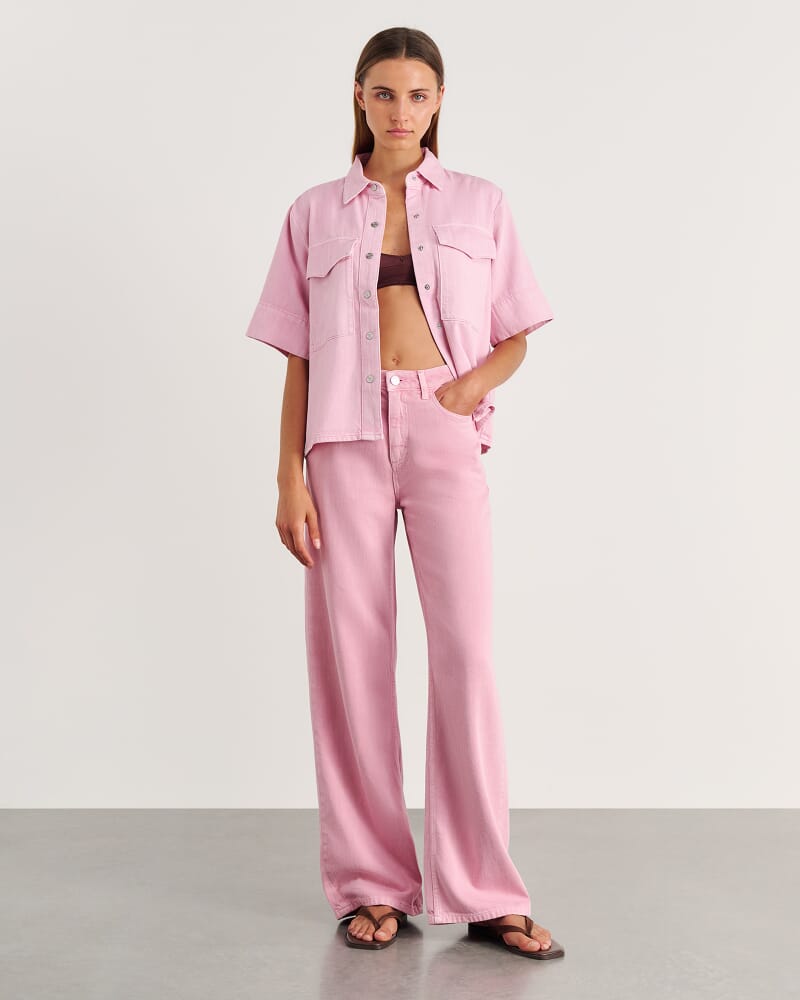 Loe Mid Rise Straight Jean in PINK