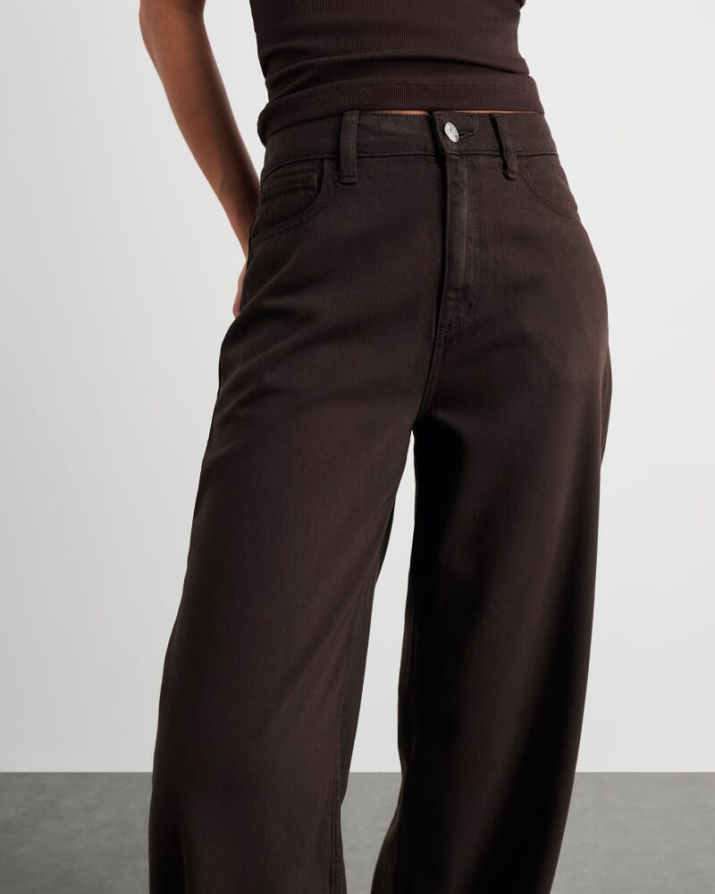 Loe Mid Rise Jean in DARK CHOCOLATE