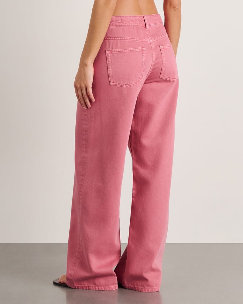 Loe Mid Rise Jean in TEA ROSE