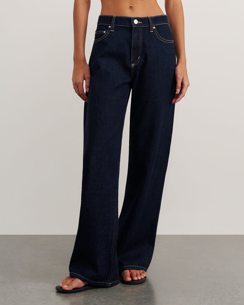 Carrie Slouch Jean in RAW WASH