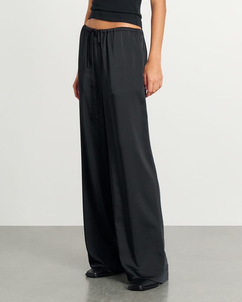Maddi Drawcord Pant in BLACK