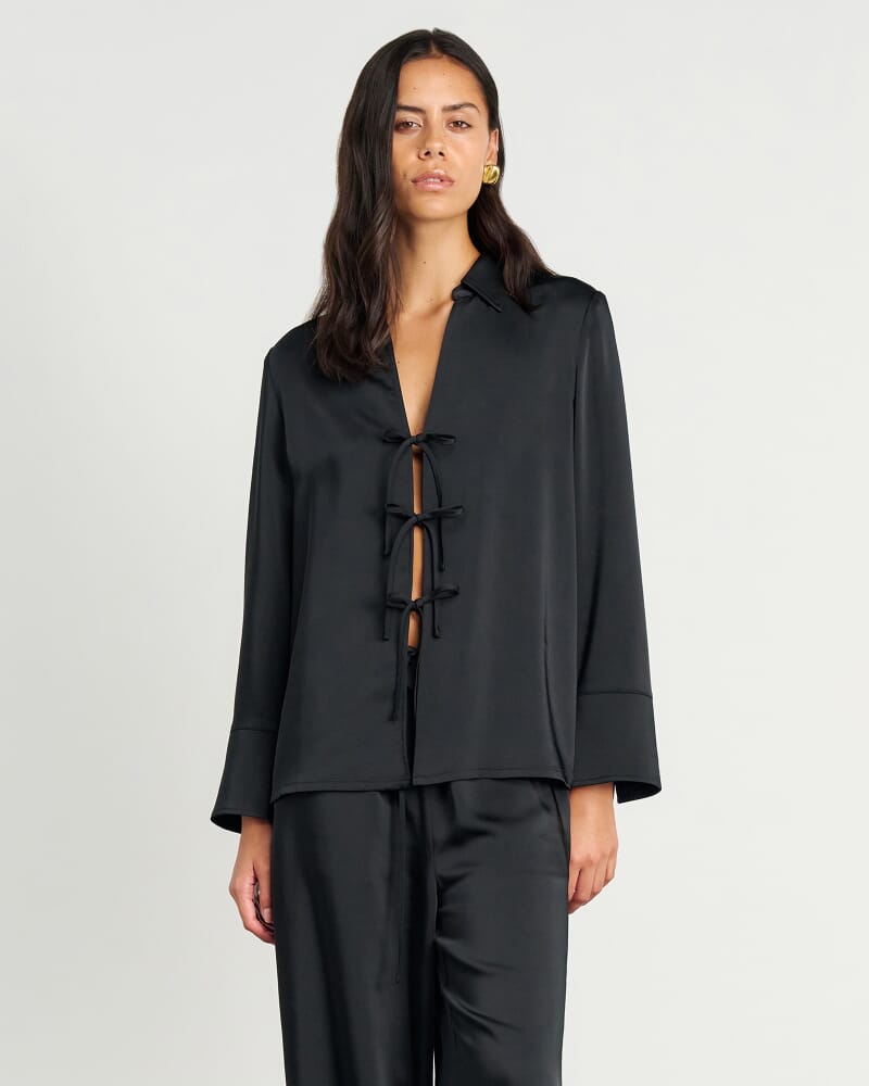 Maddi Tie Shirt in BLACK