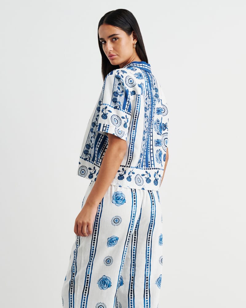 Lovebird Relaxed Short Sleeve Shirt in IVORY/MULTI