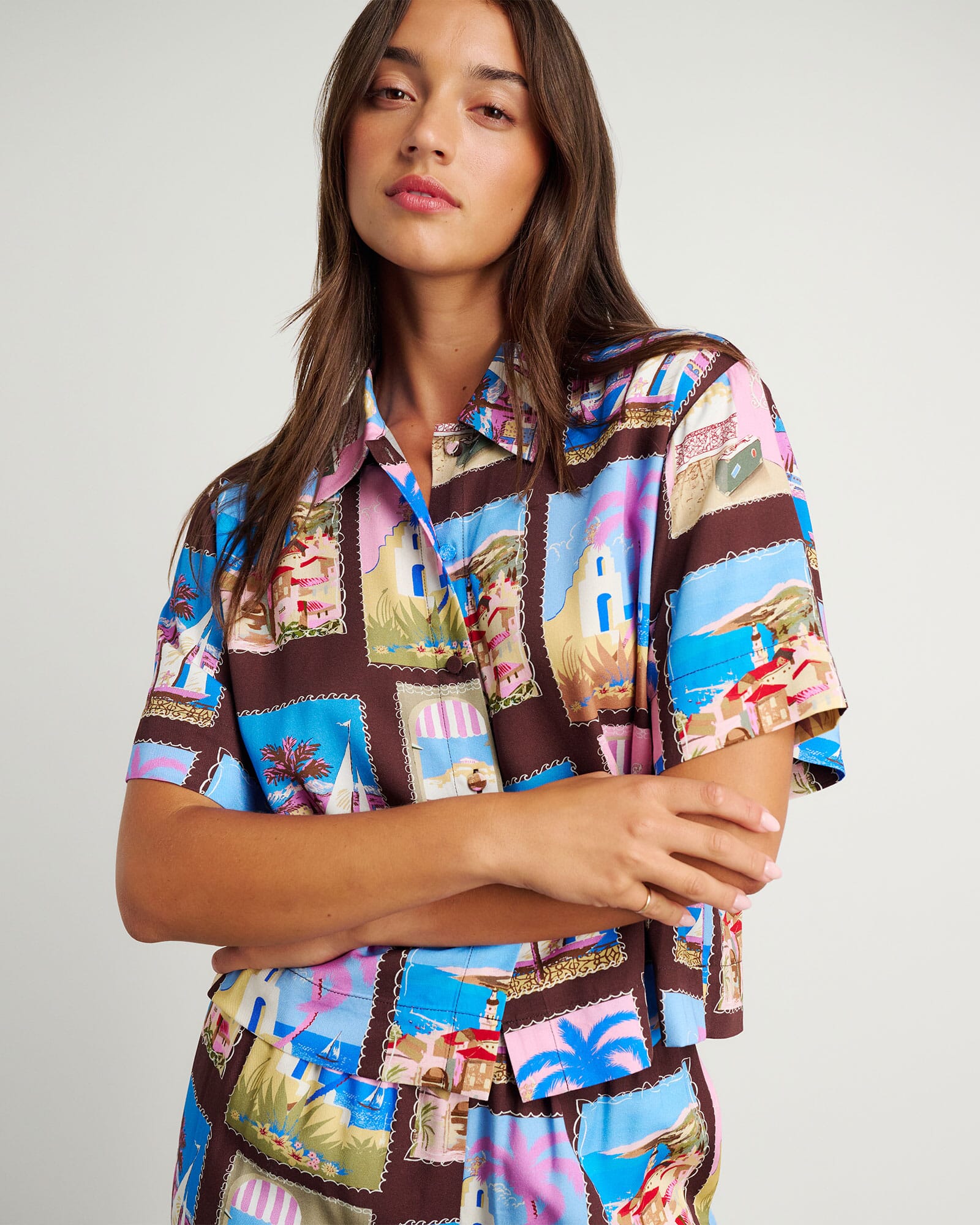 Panorama Crop Short Sleeve Shirt