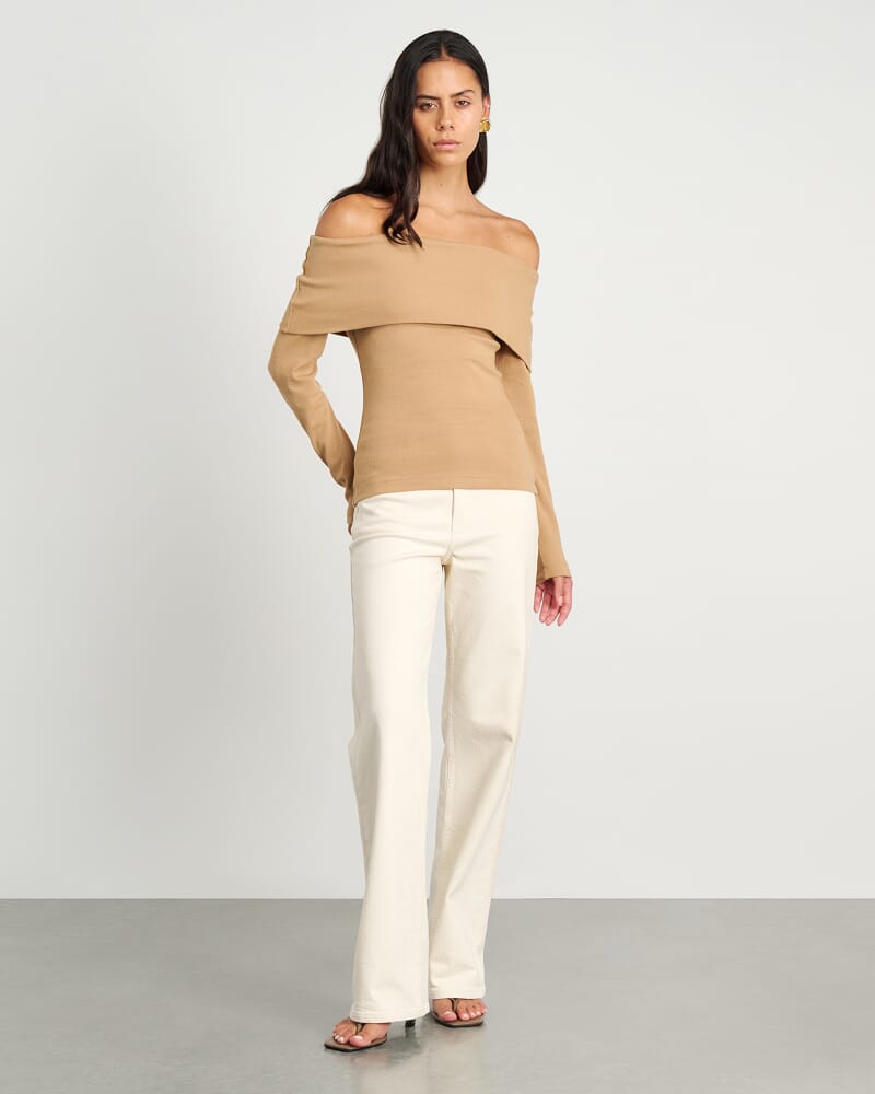 Harlowe Off Shoulder Top in COFFEE