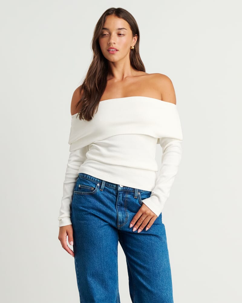 Harlowe Off Shoulder Top in WHITE