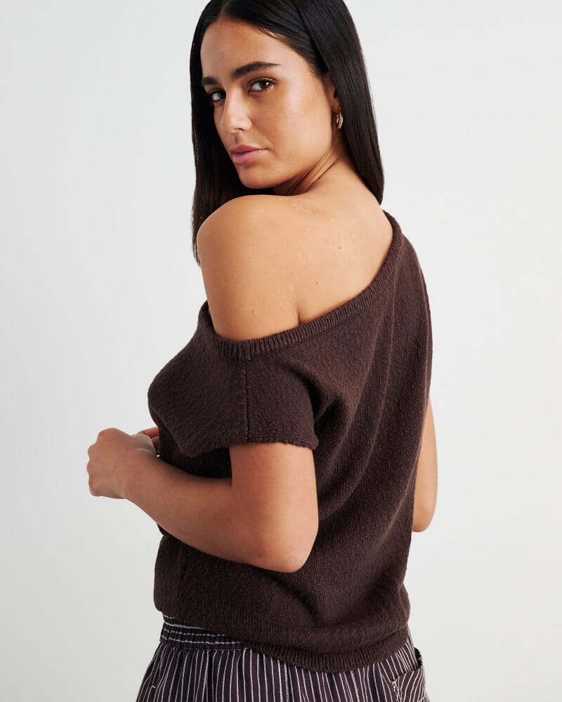 Arden Off Shoulder Knit in DARK CHOCOLATE