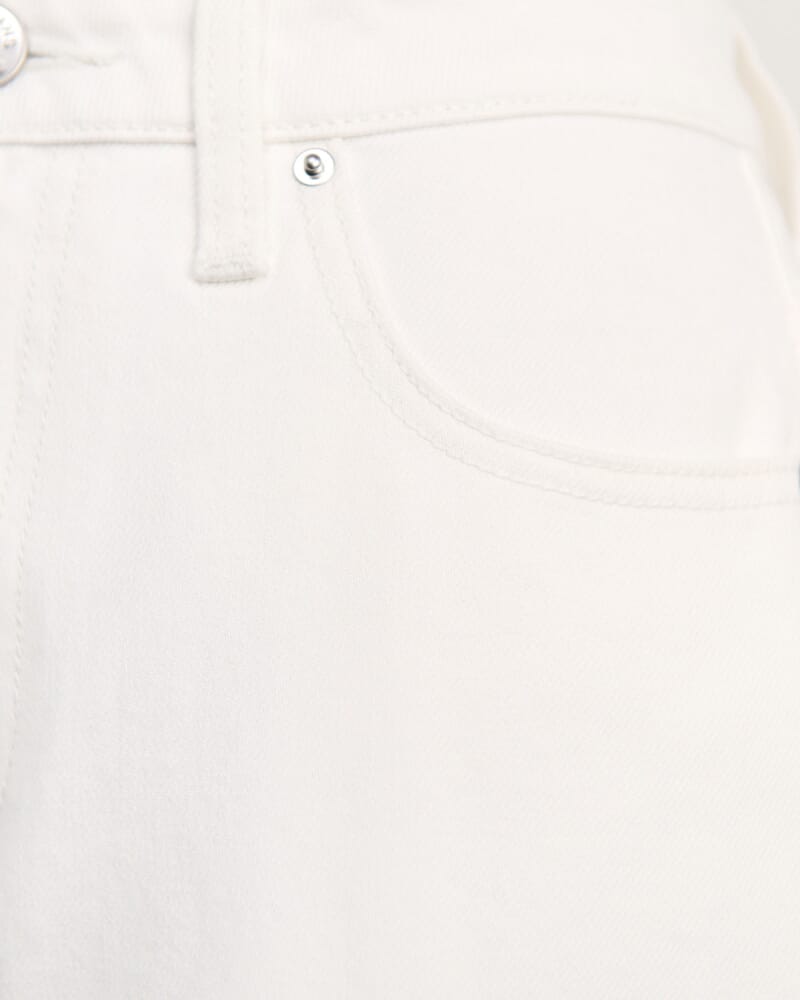 Lucia Barrel Jean in WHITE