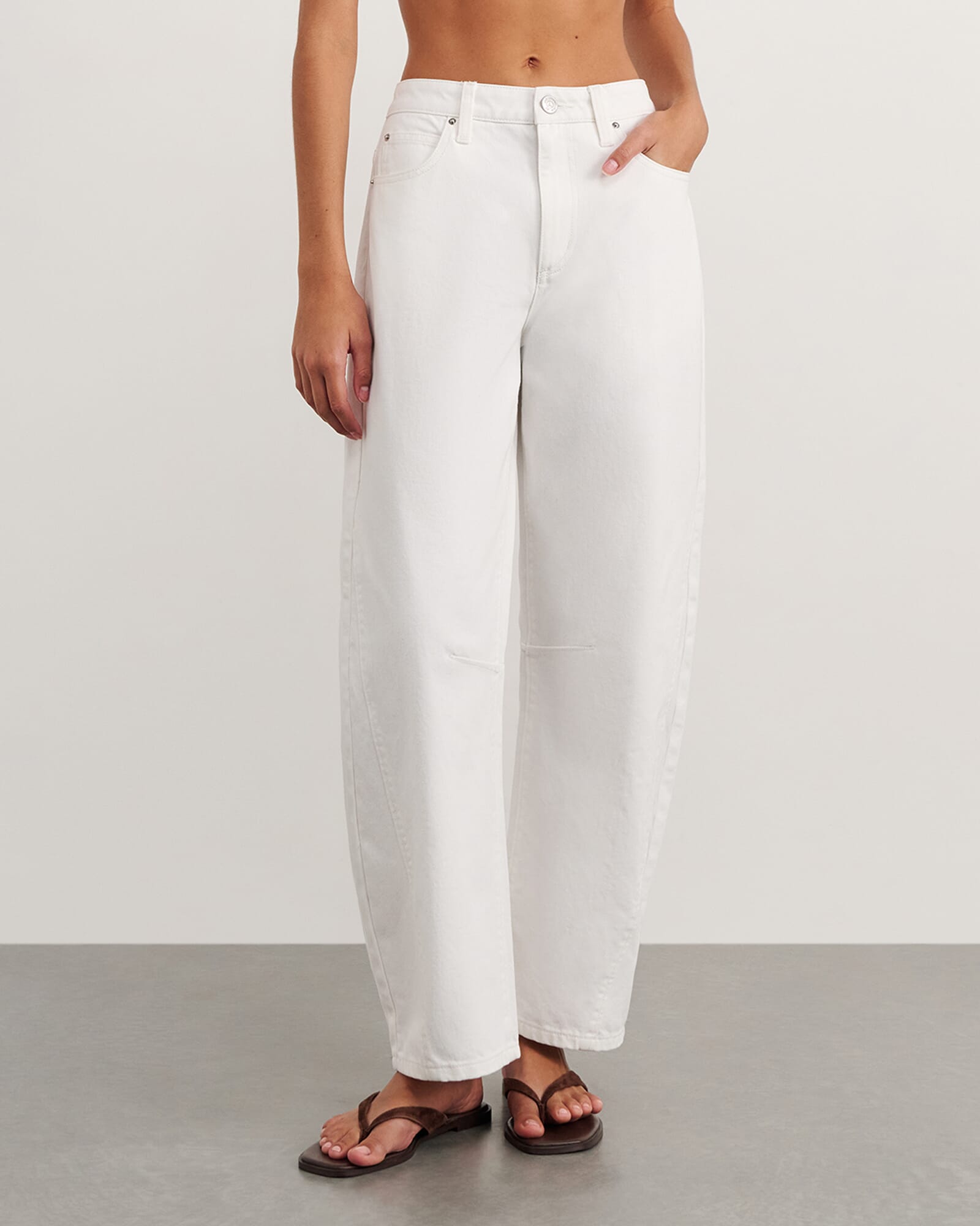 Lucia Barrel Jean
