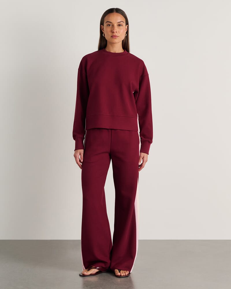 Leonie Pant in MAROON