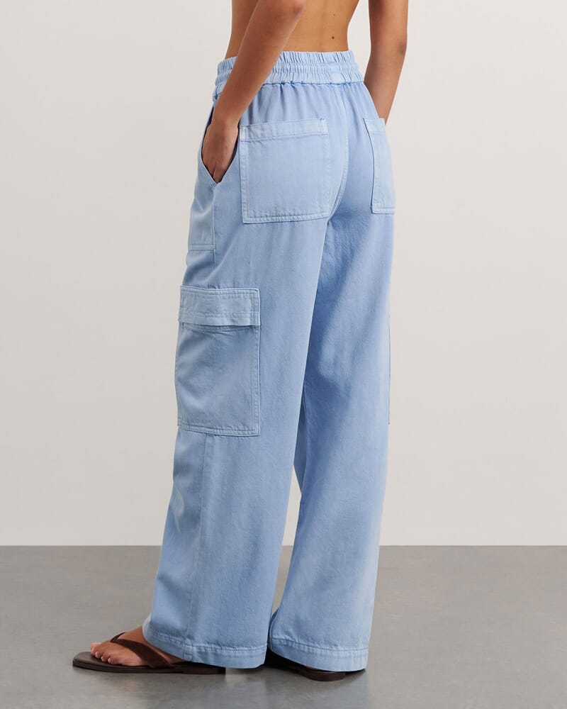 Loe Cargo Pant in POWDER BLUE