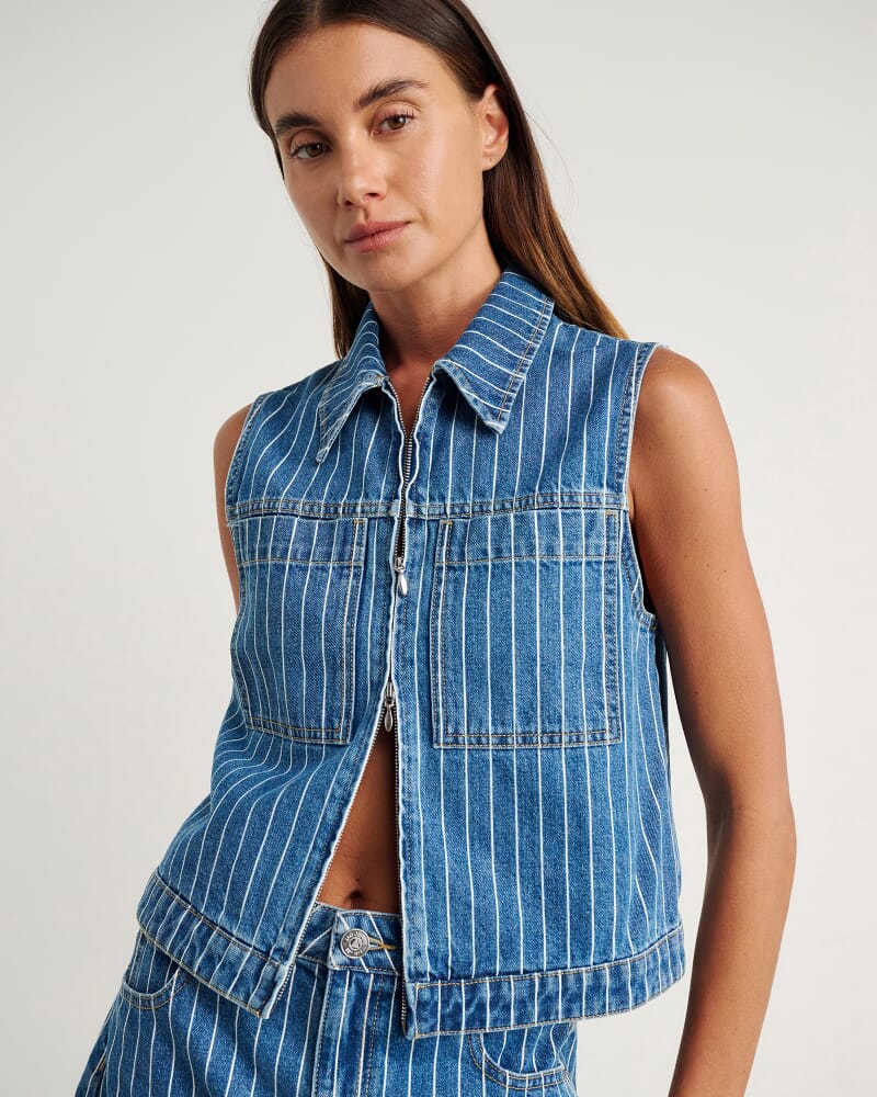 Carrie Vest in BLUE/WHITE