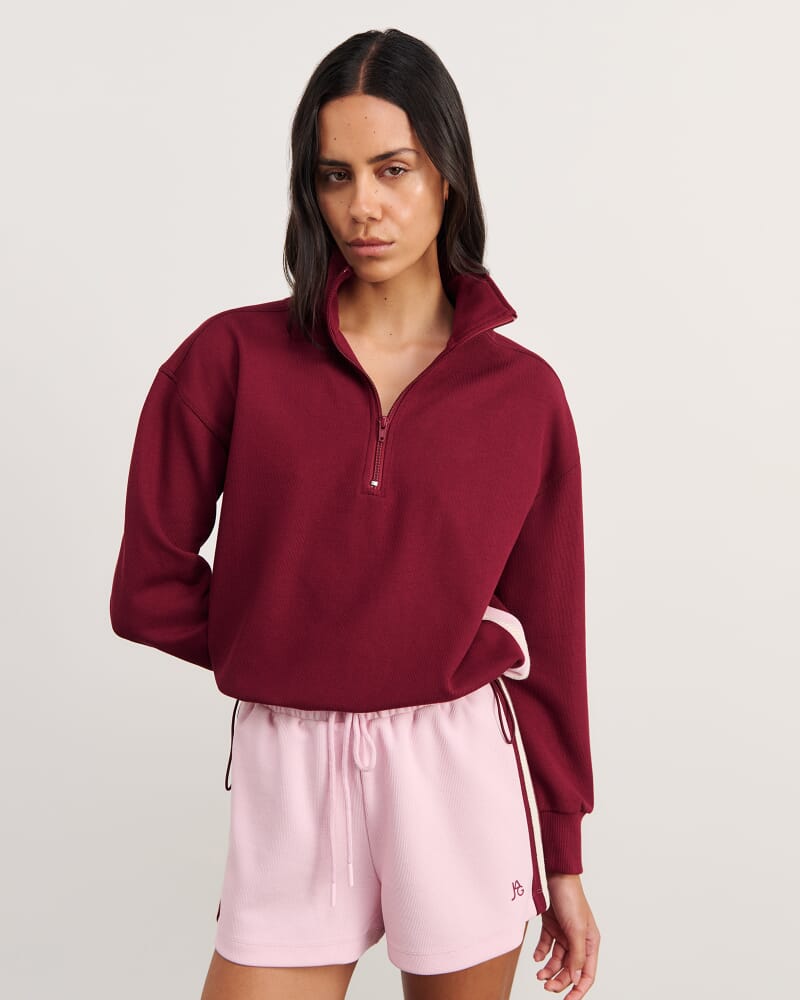 Leonie Quarter Zip in MAROON