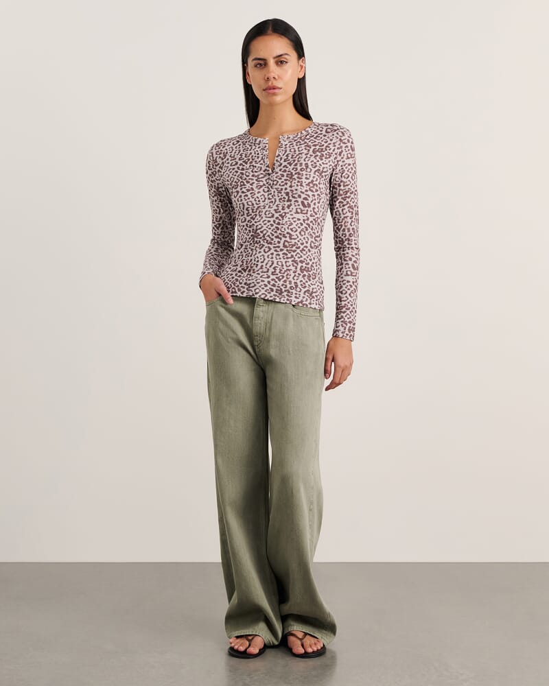Celina Henley Top in LEOPARD