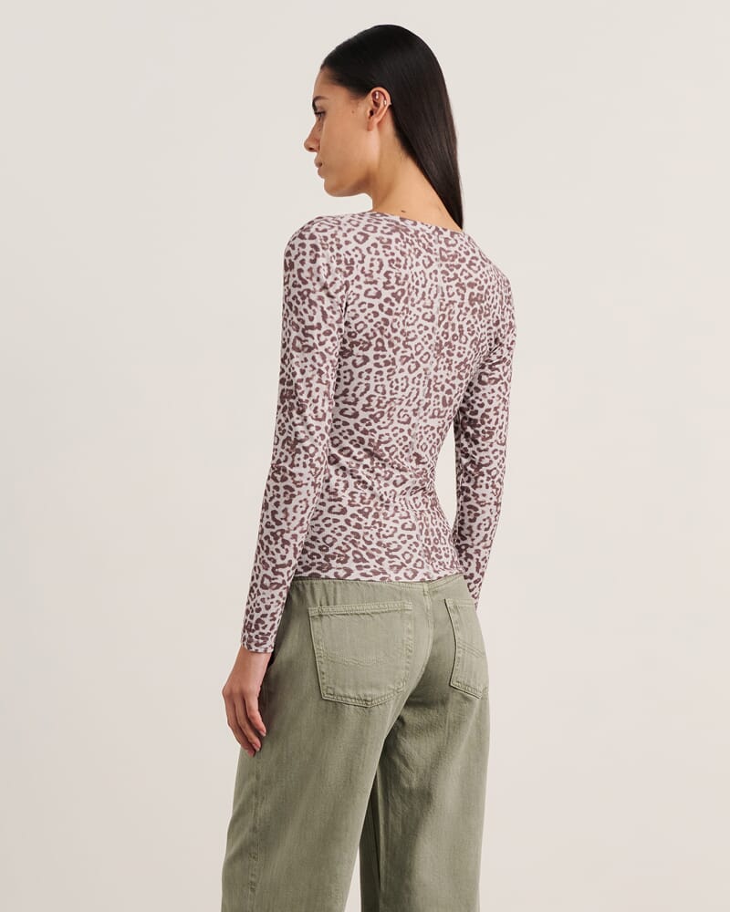 Celina Henley Top in LEOPARD