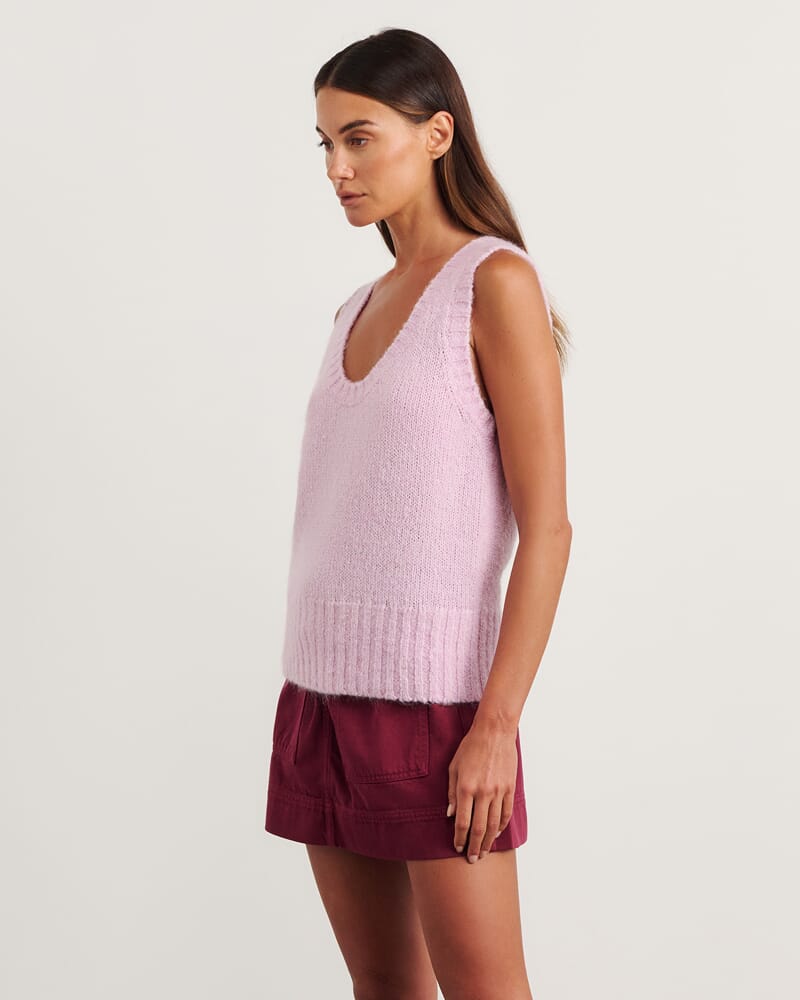 Lily Vest in PINK FROST