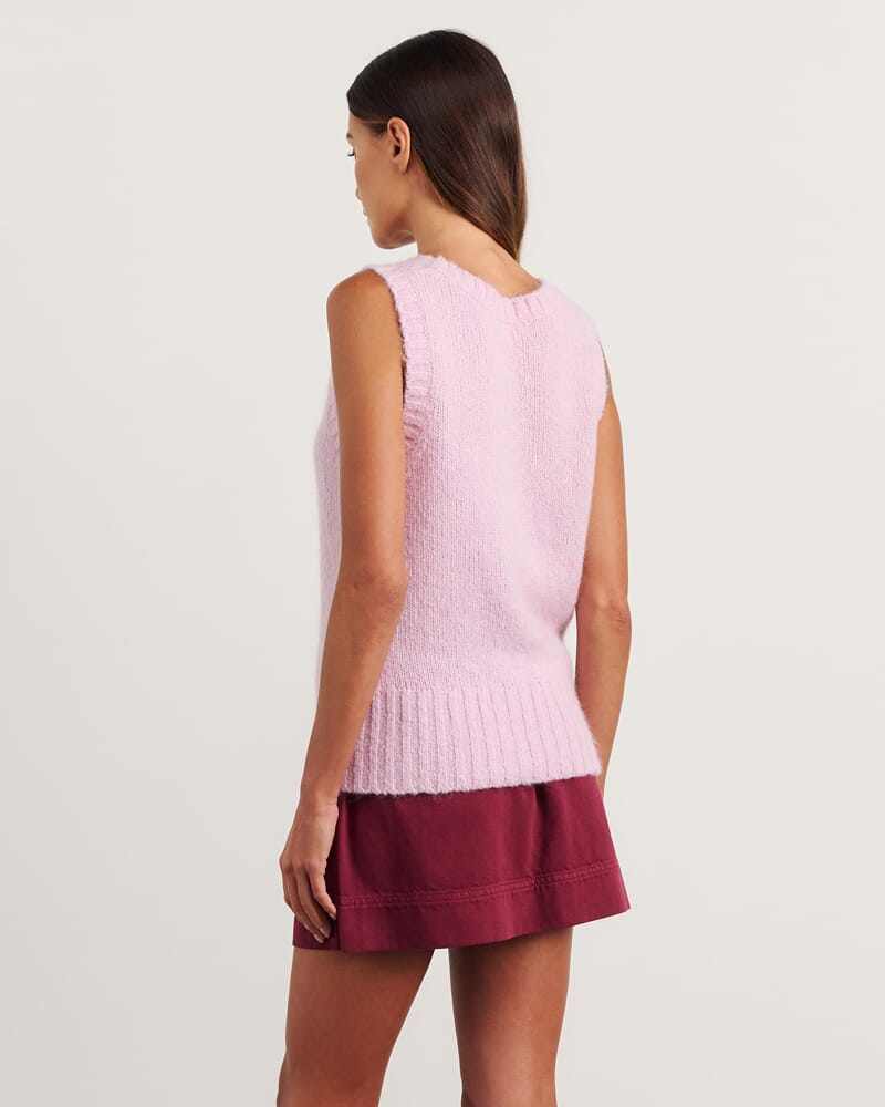 Lily Vest in PINK FROST