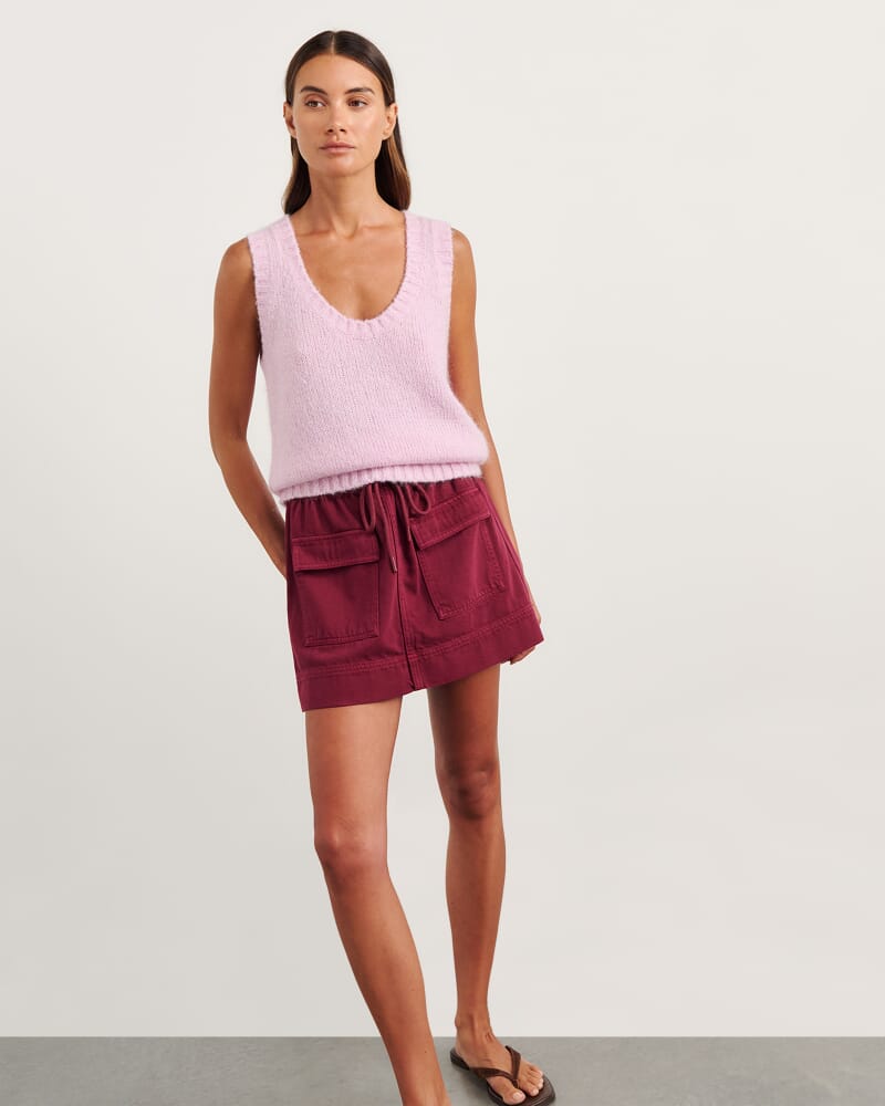 Lily Vest in PINK FROST