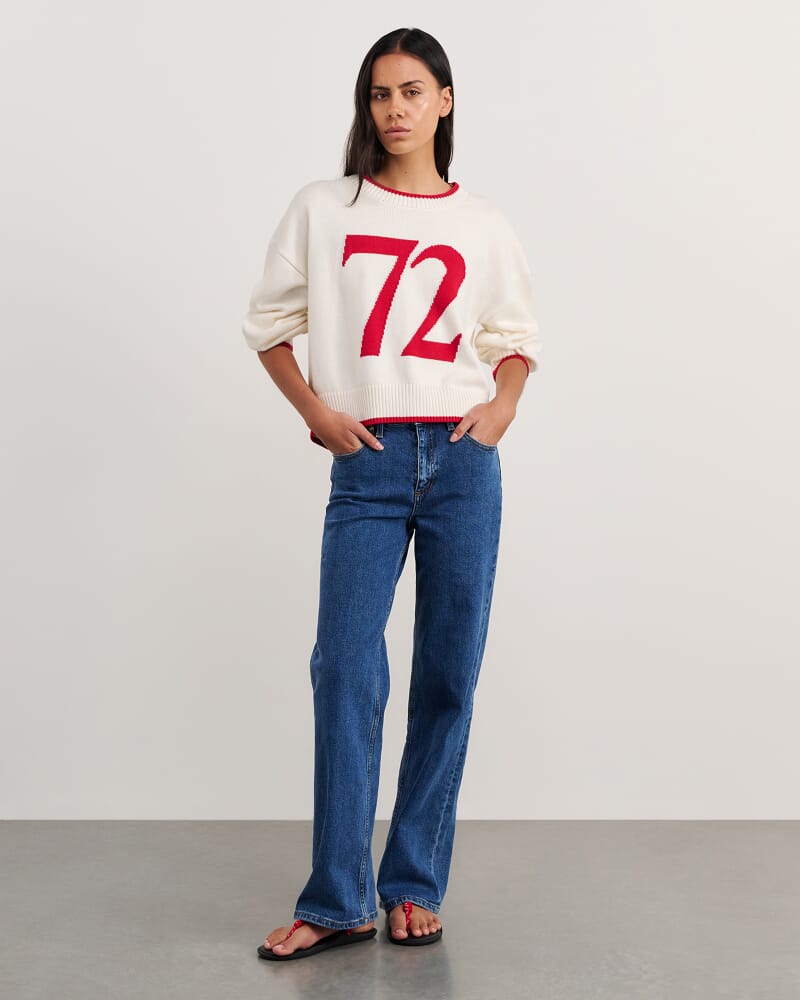 Gia Crew Knit in WHITE/MERLOT