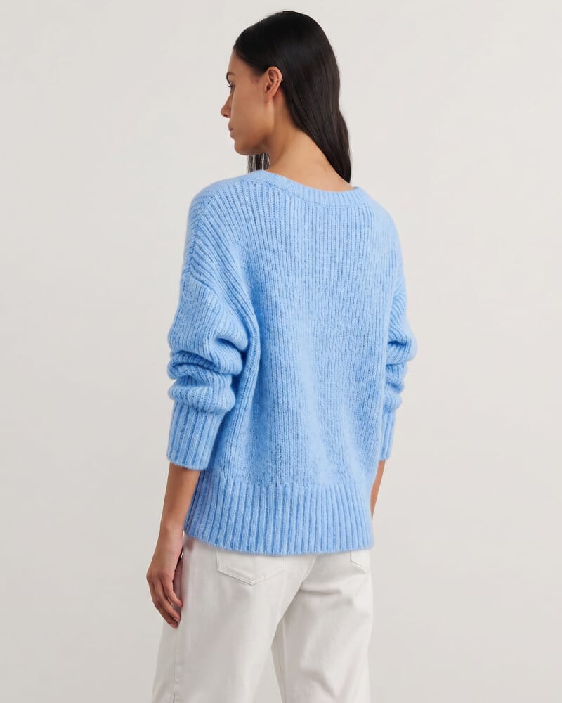 Lily Scoop Knit in BELLE BLUE