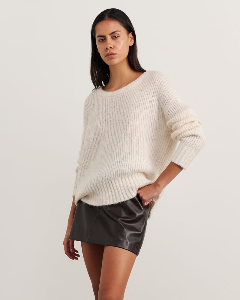 Lily Scoop Knit in MILK