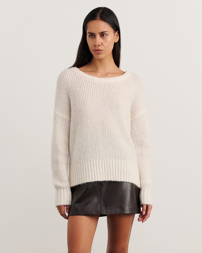 Lily Scoop Knit in MILK