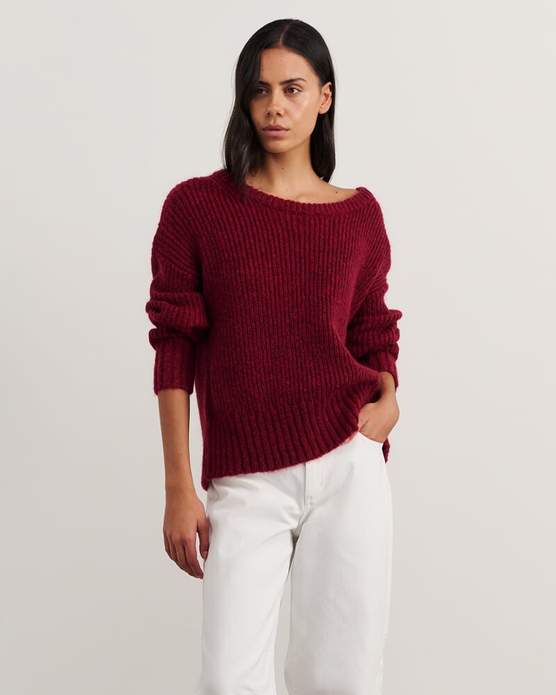 Lily Scoop Knit in WINE