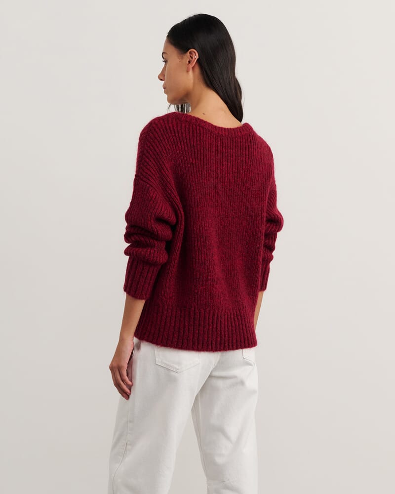 Lily Scoop Knit in WINE